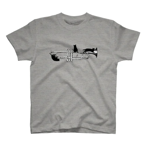 トランペットと黒猫 Regular Fit T-Shirt