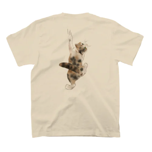 背中によじ登る三毛猫 スタンダードTシャツ