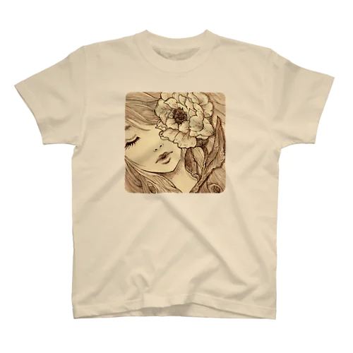 sleeping beauty 眠り姫 Regular Fit T-Shirt