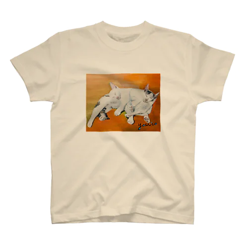 幸せな夢をみる仔猫たち・油絵 Regular Fit T-Shirt