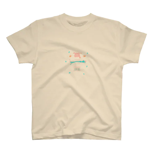 キツネの横切り Regular Fit T-Shirt