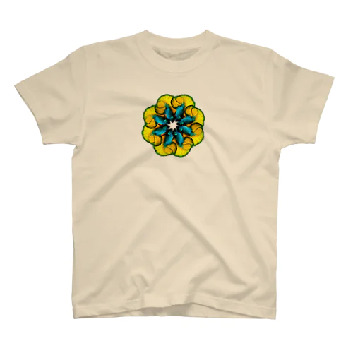 ベタの花グリーンマスタード スタンダードTシャツ