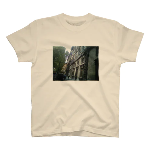 ローマの町 Regular Fit T-Shirt