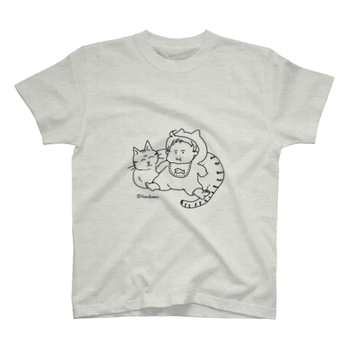 赤ちゃんと猫 Regular Fit T-Shirt