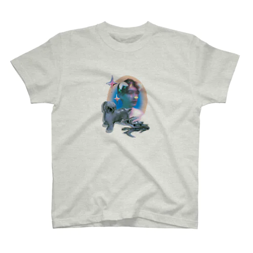 猫と犬　どっちも好きだな Regular Fit T-Shirt