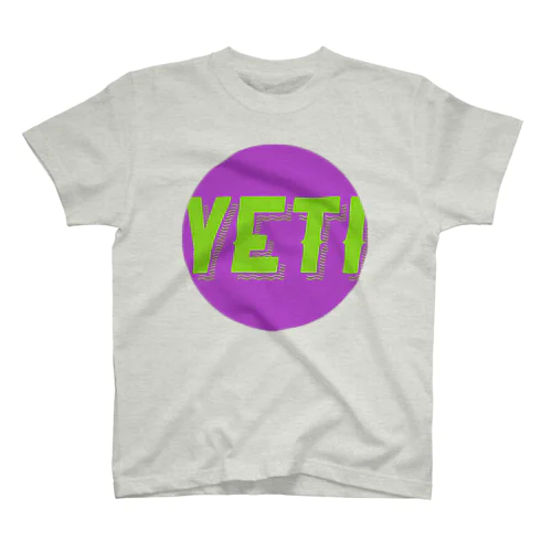 Yeti meets girl (purple) Regular Fit T-Shirt