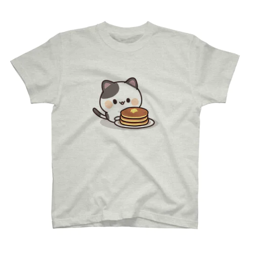 感情豊かなくろぶちにゃんこ　ホットケーキver. Regular Fit T-Shirt