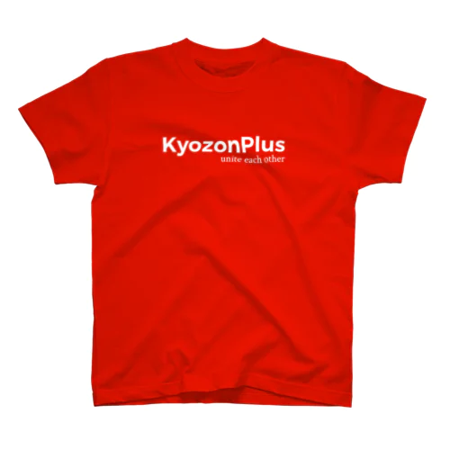 unite each other 赤　kyozonplus Regular Fit T-Shirt