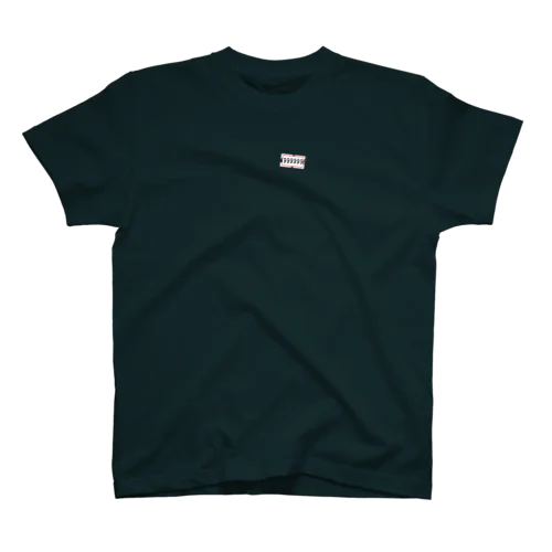 大体1000万位 Regular Fit T-Shirt