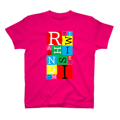 ランダムアルファベット Regular Fit T-Shirt