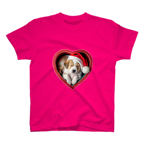 クリスマスの癒しの子犬 Regular Fit T-Shirt