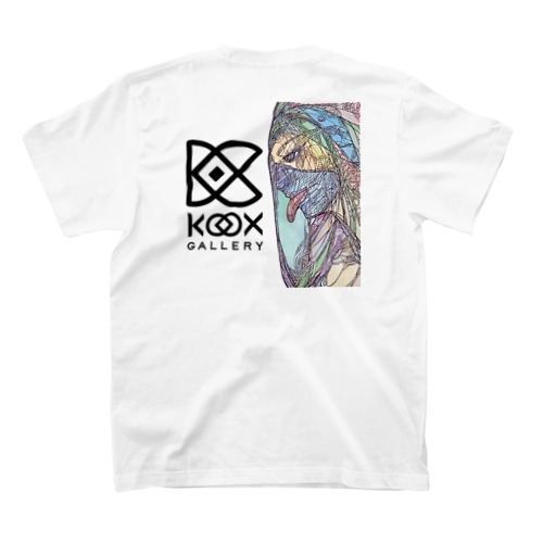 【悪戯の女神がほくそ笑む】 Regular Fit T-Shirt