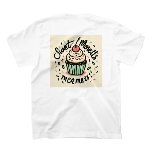 スウィートモーメンツカップケーキ Regular Fit T-Shirt
