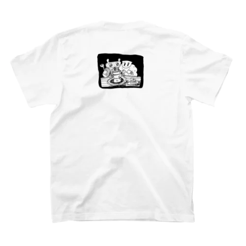 隣のケーキはウマい！（たぶん） Regular Fit T-Shirt