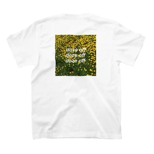 doze off スタンダードTシャツ