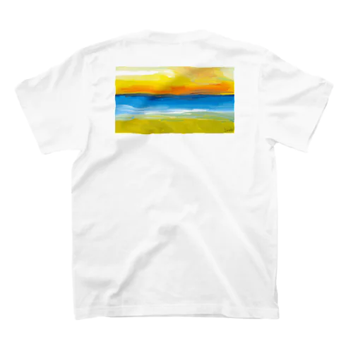 Stories by beach - Kamala スタンダードTシャツ