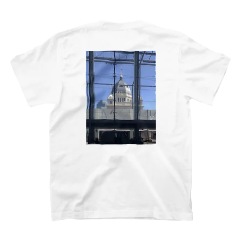 MUSEUM Regular Fit T-Shirt