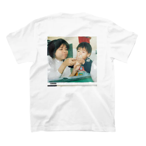 ひよこもぐもぐ Regular Fit T-Shirt