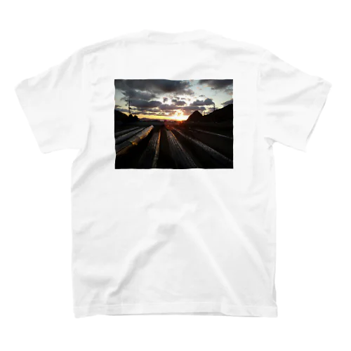 夕陽 Regular Fit T-Shirt