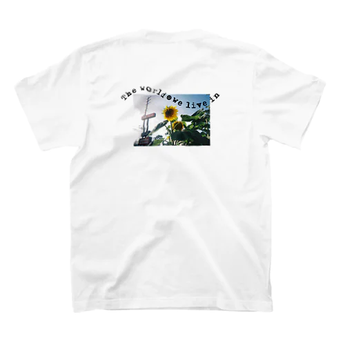 あの夏のHIMAWARI Regular Fit T-Shirt