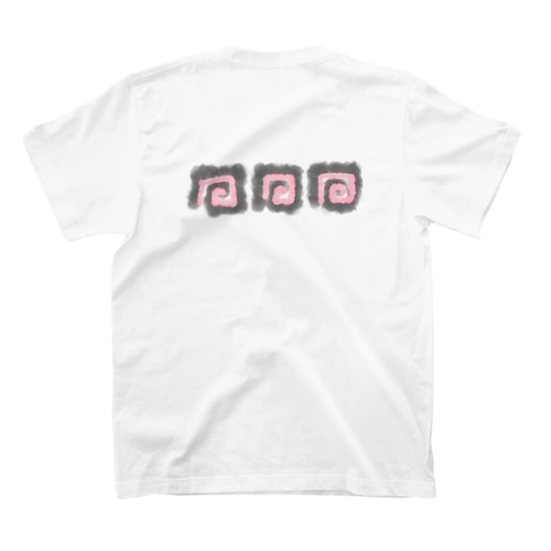 四角うずまき ピンク Regular Fit T-Shirt