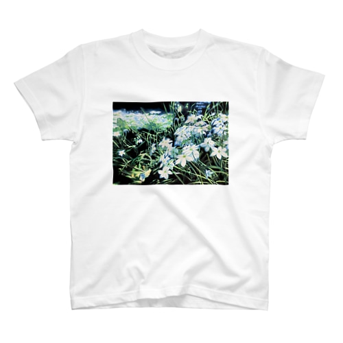 花の息吹 Regular Fit T-Shirt