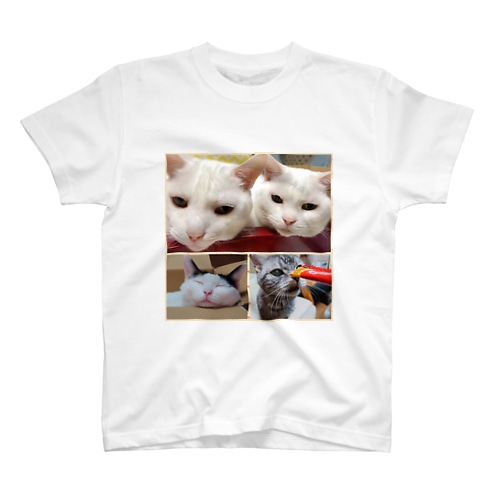 Team 寝室♡ Regular Fit T-Shirt