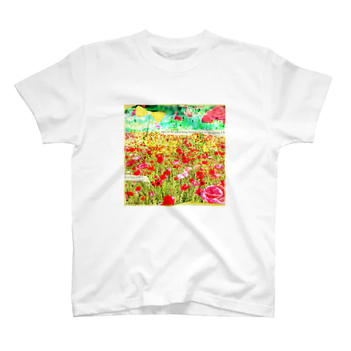 poppy garden. Regular Fit T-Shirt