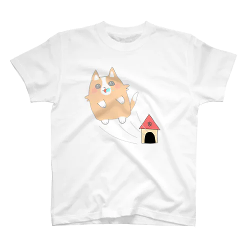 ヨダレをたらしながら家から飛び出てくるコーギー スタンダードTシャツ