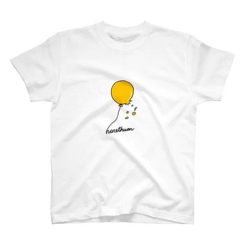 風船　yellow balloon Regular Fit T-Shirt