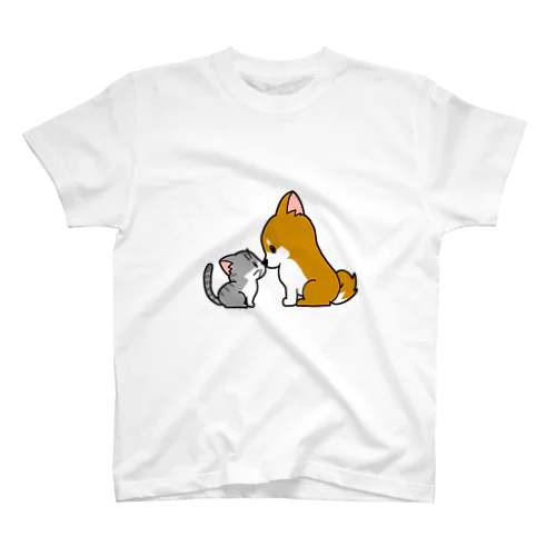 柴犬と子猫 スタンダードTシャツ