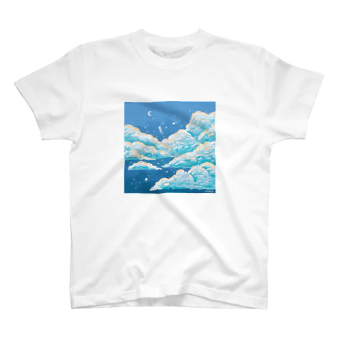 ふわふわ雲と深海クラゲ スタンダードTシャツ