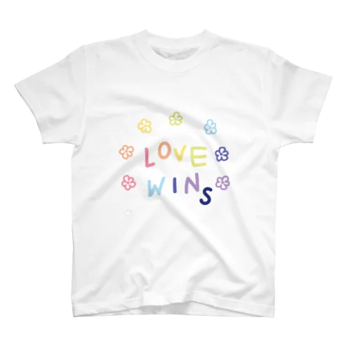 love wins! we are proud to celebrate our prides! スタンダードTシャツ