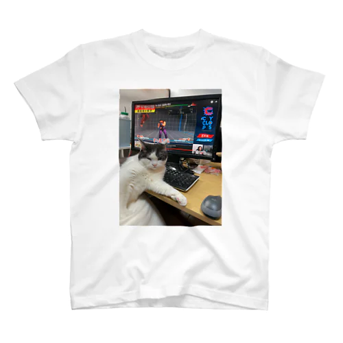 格ゲーマー猫 Regular Fit T-Shirt