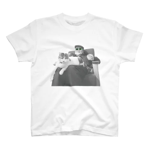 ジョニーとおじいちゃん Regular Fit T-Shirt