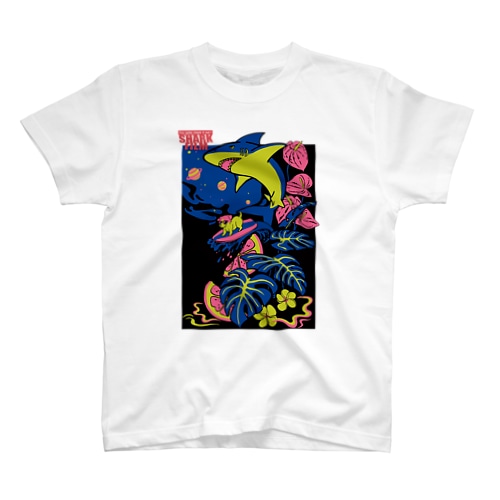 サメとサーファー犬 Regular Fit T-Shirt