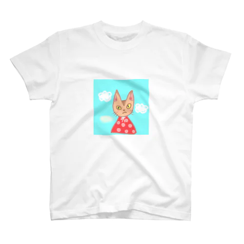 モクモク雲とモフモフ猫ちゃん Regular Fit T-Shirt