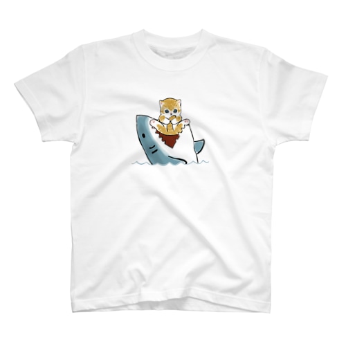 サメにゃん危機一髪 Regular Fit T-Shirt