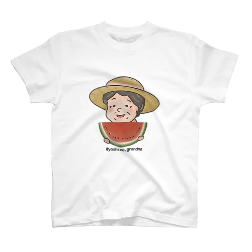 スイカを食べる祖母 スタンダードTシャツ