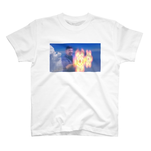 例のあのシーン（『ウィジャ・シャーク 霊界サメ大戦』） Regular Fit T-Shirt