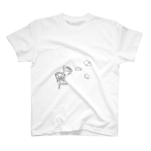 植物シリーズ　バラ　－花びら－ Regular Fit T-Shirt