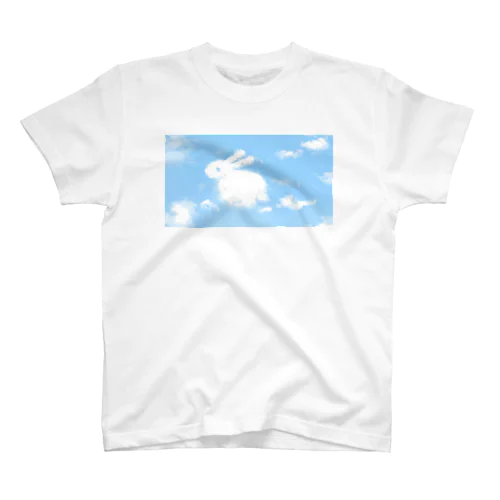 うさぎ雲 Regular Fit T-Shirt