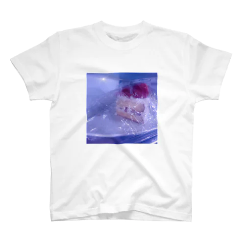 誕生日ケーキの残り Regular Fit T-Shirt