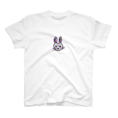 ちょっとナマイキそうなウサギ Regular Fit T-Shirt