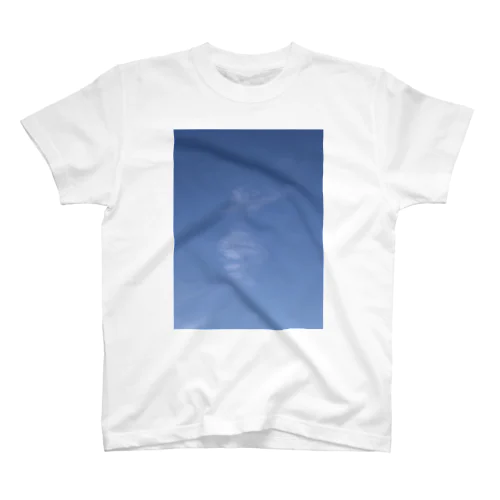 どこかで見たキャラの雲01 Regular Fit T-Shirt