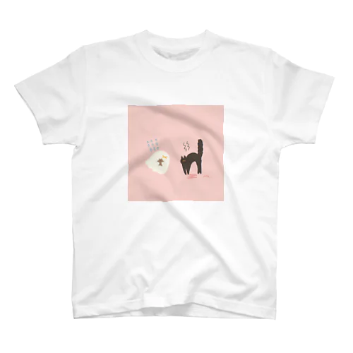 おばけとびっくりいかくねこ スタンダードTシャツ