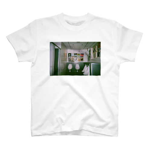 toilet in birmingham スタンダードTシャツ