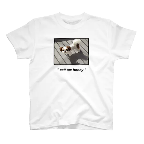 "call me honey "Tシャツ Regular Fit T-Shirt