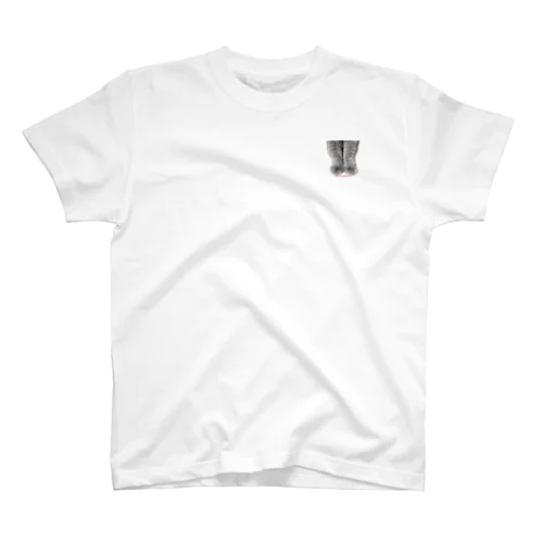 クリームパンなおてて Regular Fit T-Shirt