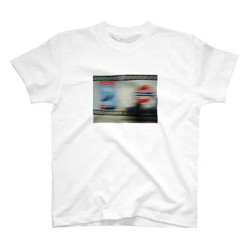 どこかのtube station スタンダードTシャツ